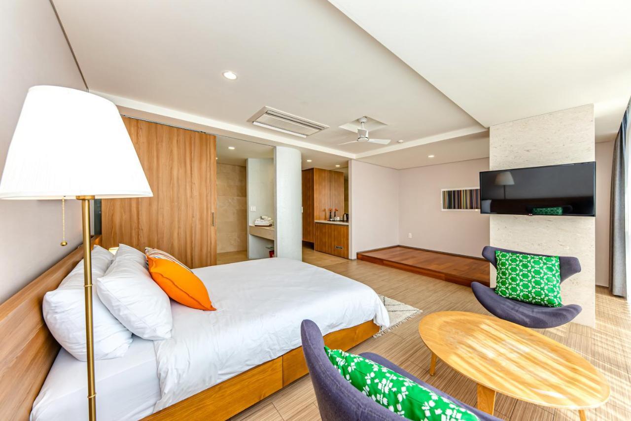 Jeju Bom Stay Seogwipo Bagian luar foto