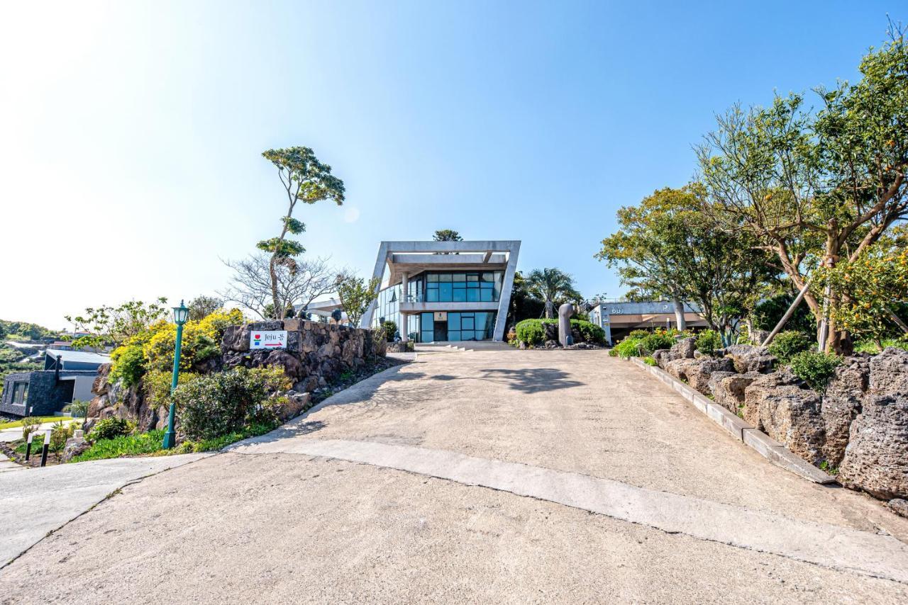 Jeju Bom Stay Seogwipo Bagian luar foto